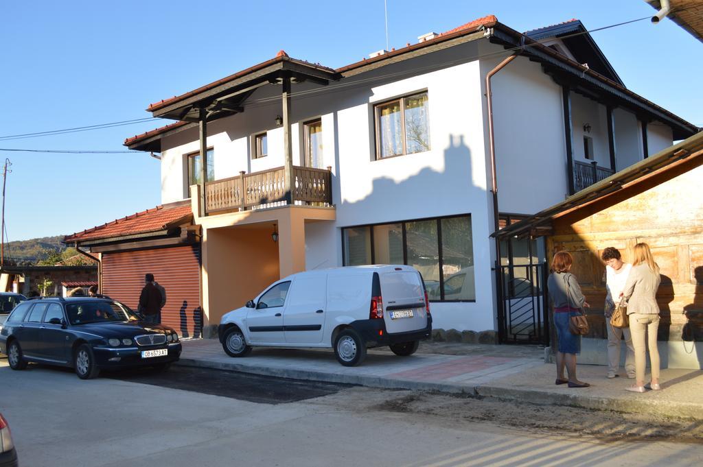 De-Yan Guest House Oreshak  Exterior foto